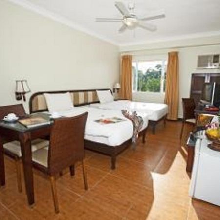 Egi Resort & Hotel Île de Mactan Extérieur photo