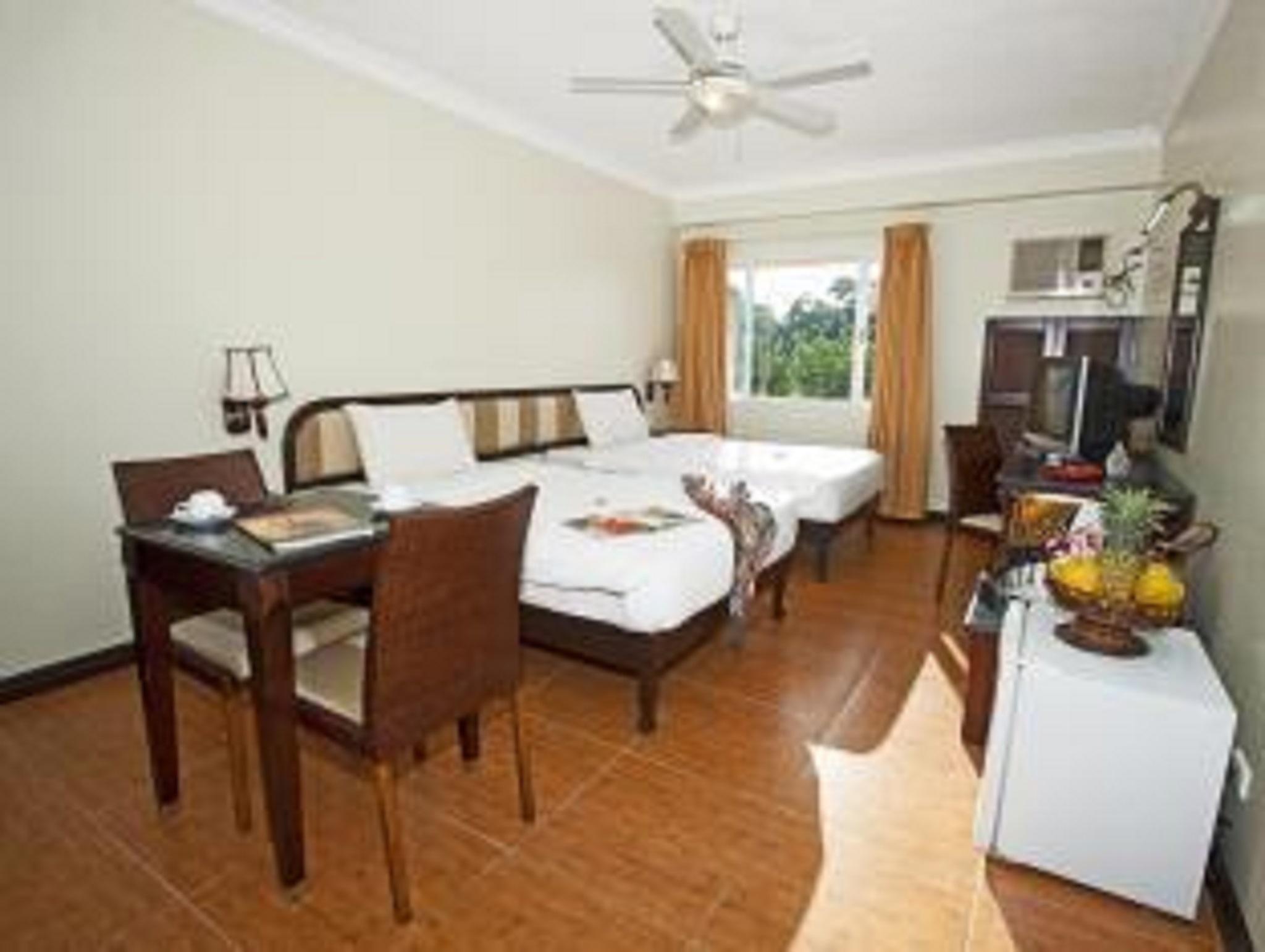 Egi Resort & Hotel Île de Mactan Extérieur photo