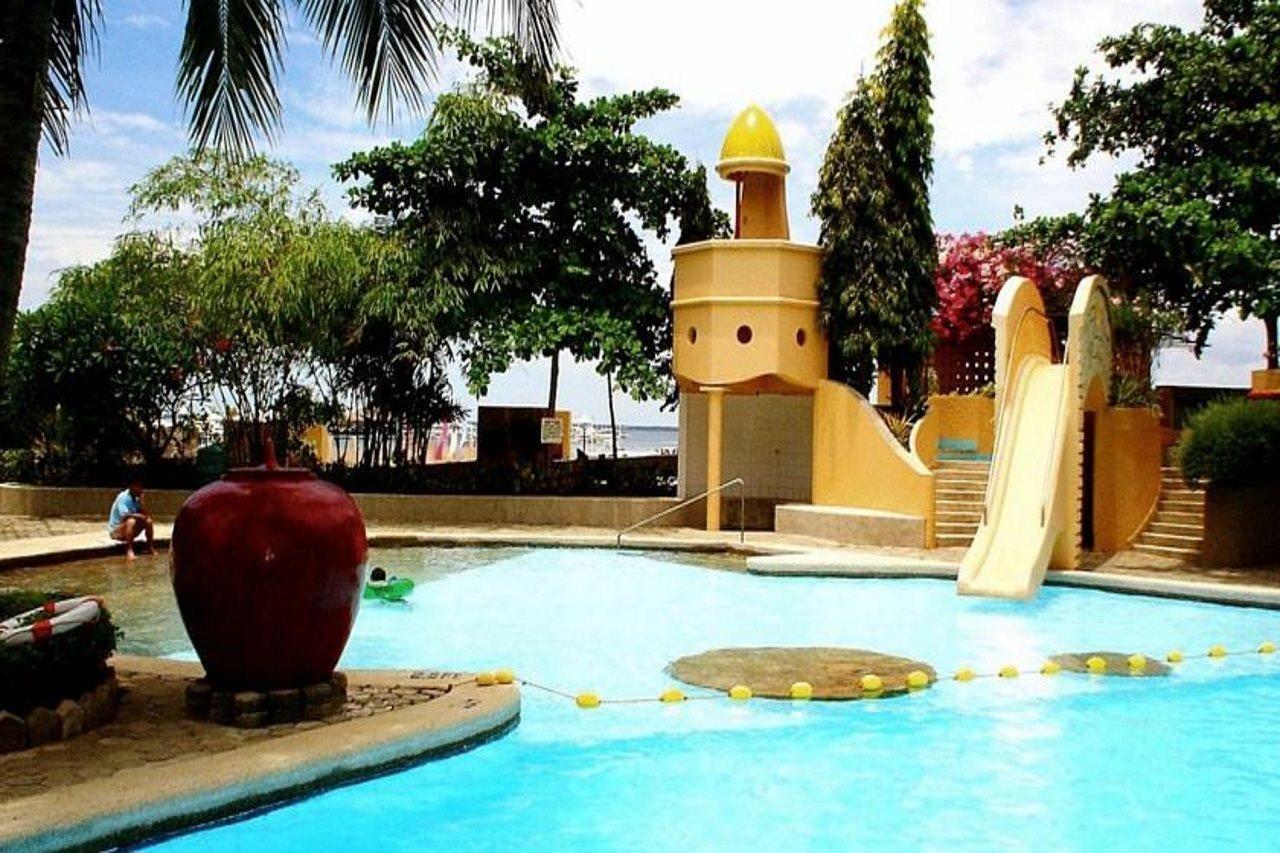 Egi Resort & Hotel Île de Mactan Extérieur photo