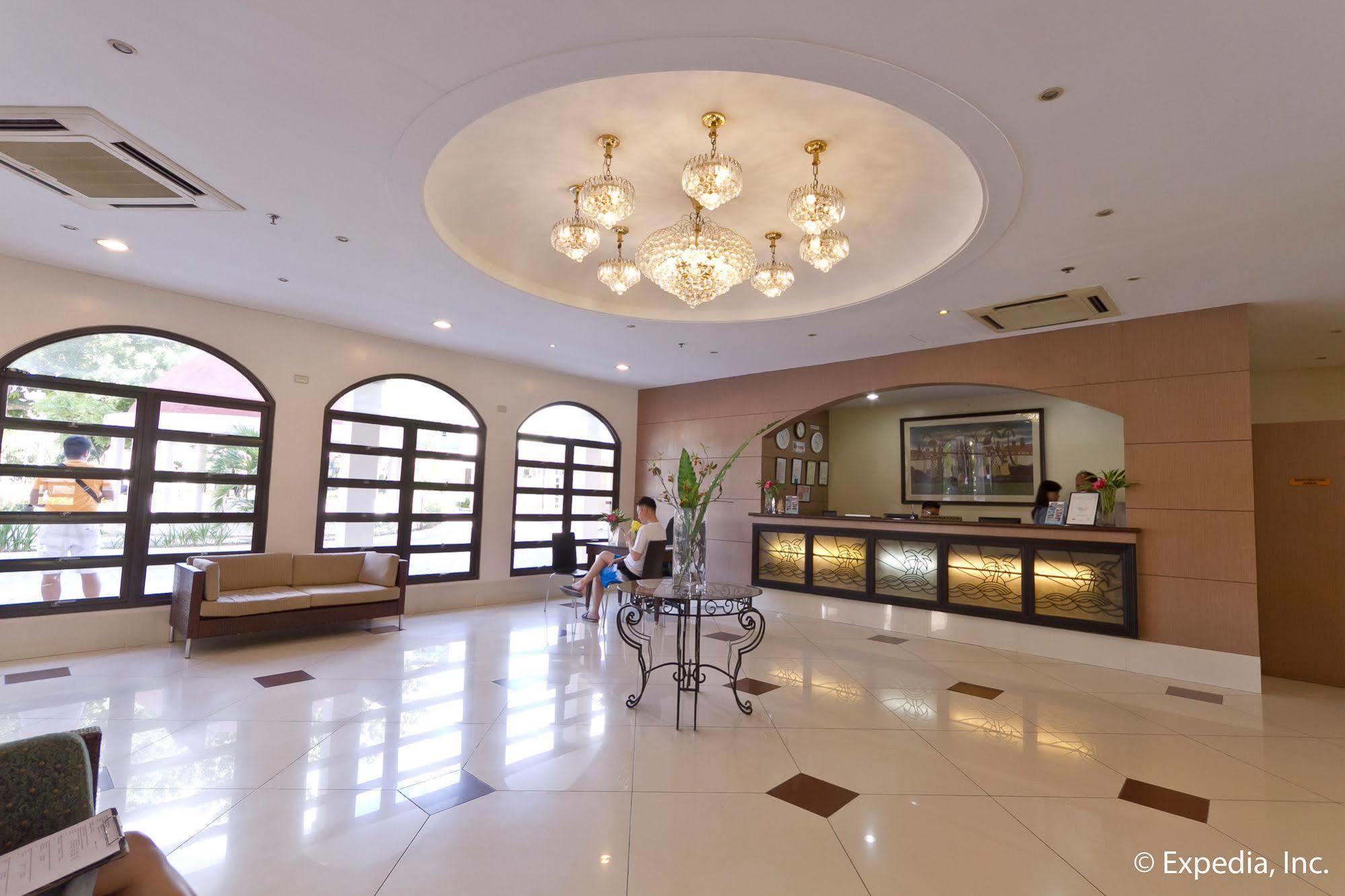 Egi Resort & Hotel Île de Mactan Extérieur photo