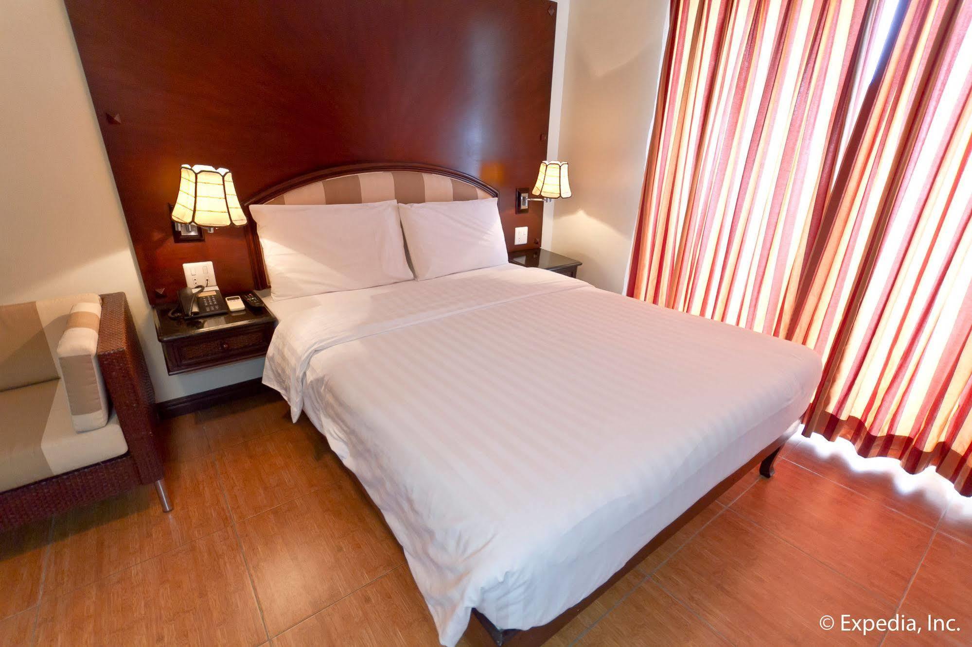 Egi Resort & Hotel Île de Mactan Extérieur photo
